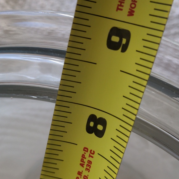 Vintage Pyrex Clear Nesting Bowls Set of 4 (325, 323, 322, 322) - Picture 11 of 12